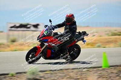 media/Apr-12-2025-TrackXperience (Sat) [[06d2a48708]]/Level 1/Session 5 (Turns 1 and 3)/
